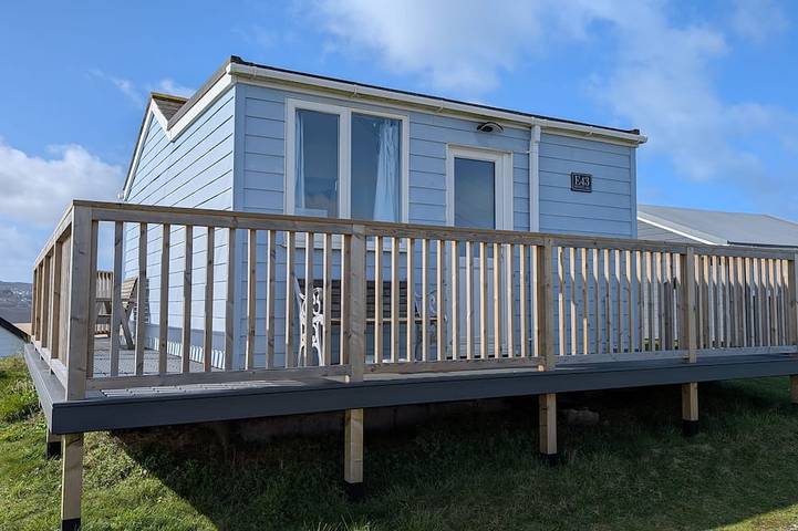 Chalet for 4 people, with balcony in Hayle