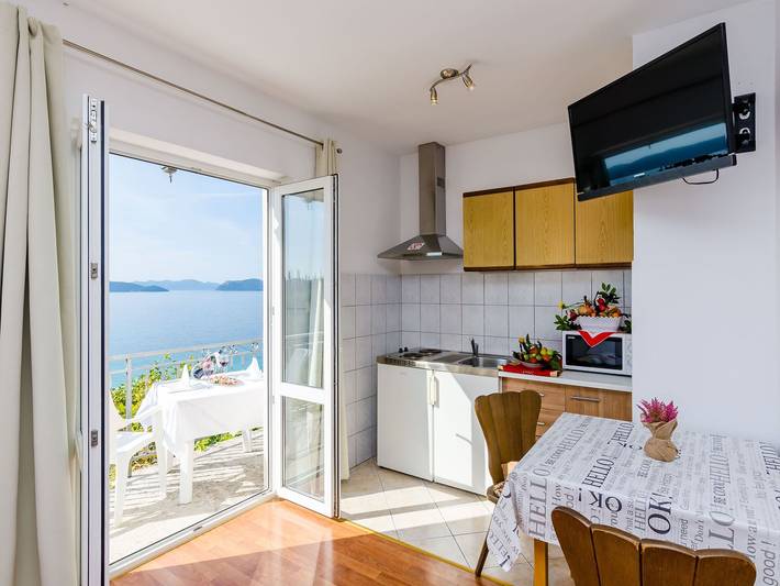 Apartamento entero, Apartments Cypress Sea Cove - Comfort Studio Apartment with Balcony and Sea View (A1) in Slano, Condado de Dubrovnik-Neretva