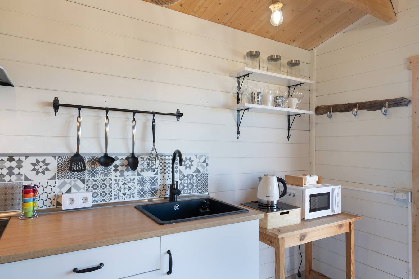 Vakantiehuis 'Dely' met Uitzicht op Zee, Privé Zwembad en Privé Terras, foto 10