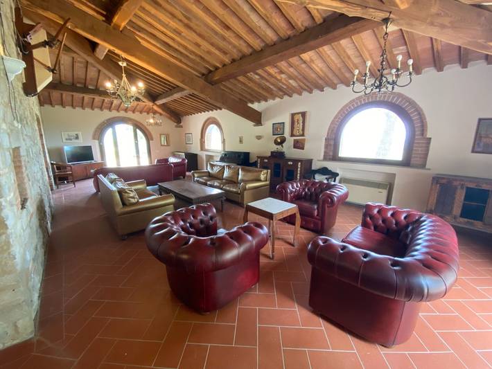 Bauernhaus in Pisan Hügel mit Pool in Chianni, Etruskische Küste