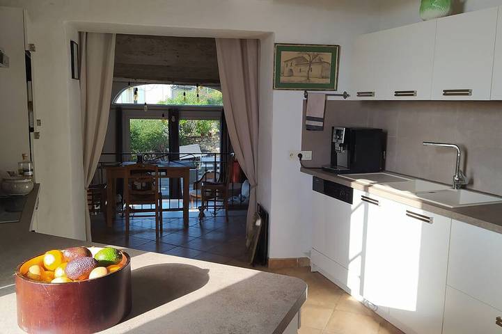 Gîte pour 11 personnes, avec jardin à Ribaute-les-Tavernes - 2