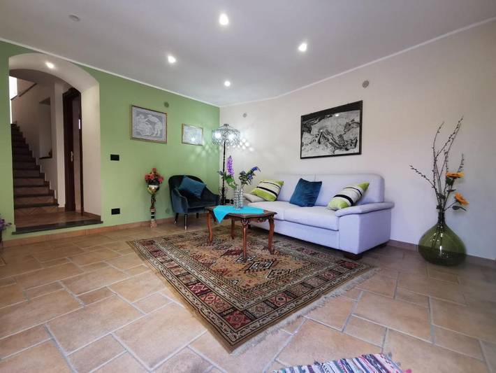 Casa vacanza per 3 persone, con giardino e panorama a Sant'Alfio