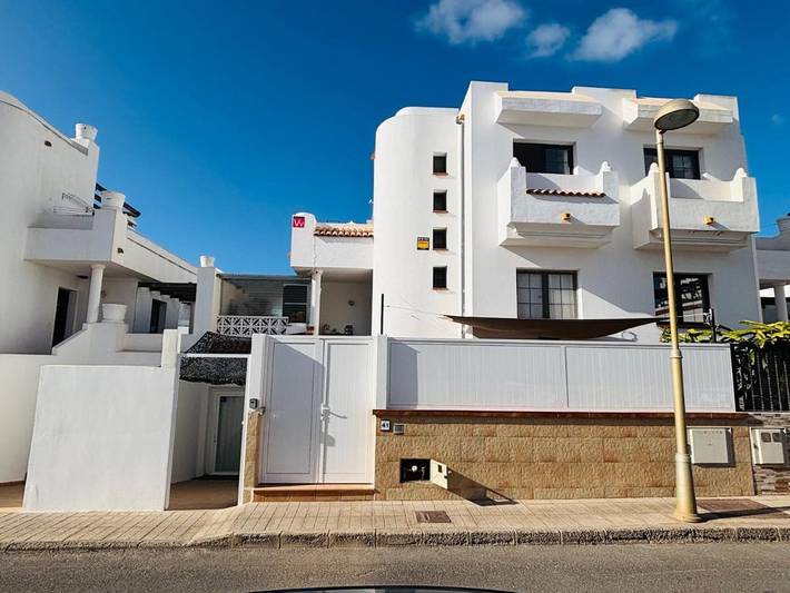 Casa de huéspuedes para 5 personas, con terraza en Corralejo