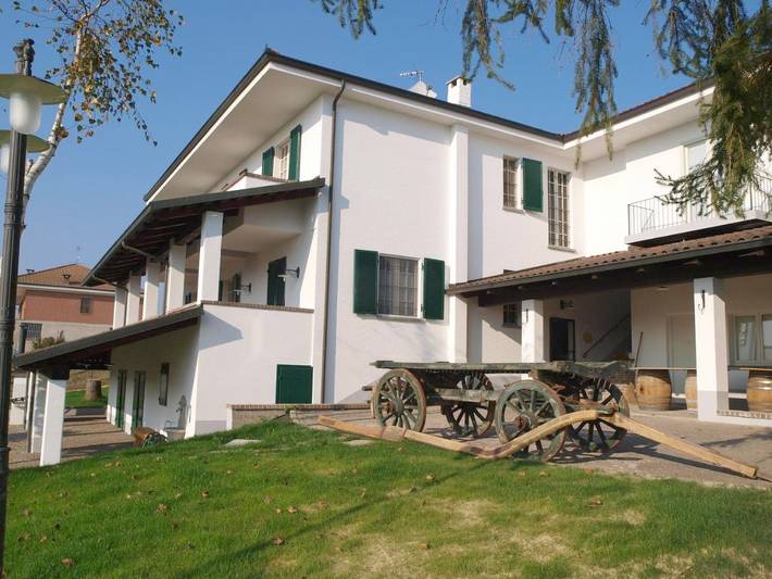 Location de vacances pour 4 personnes, avec jardin ainsi que terrasse et vue, animaux acceptés à Ferrere - 3