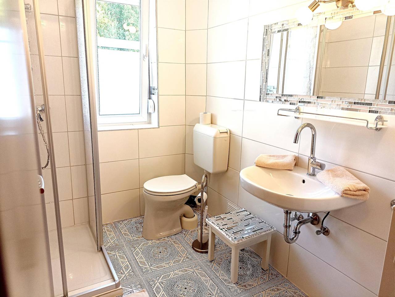 Driepersoonskamer, douche, Wc, 1 slaapkamer, foto 10