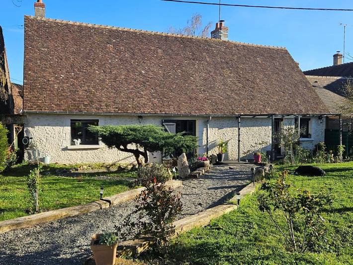 Location de vacances pour 6 personnes, avec vue et jardin, animaux acceptés à Seur