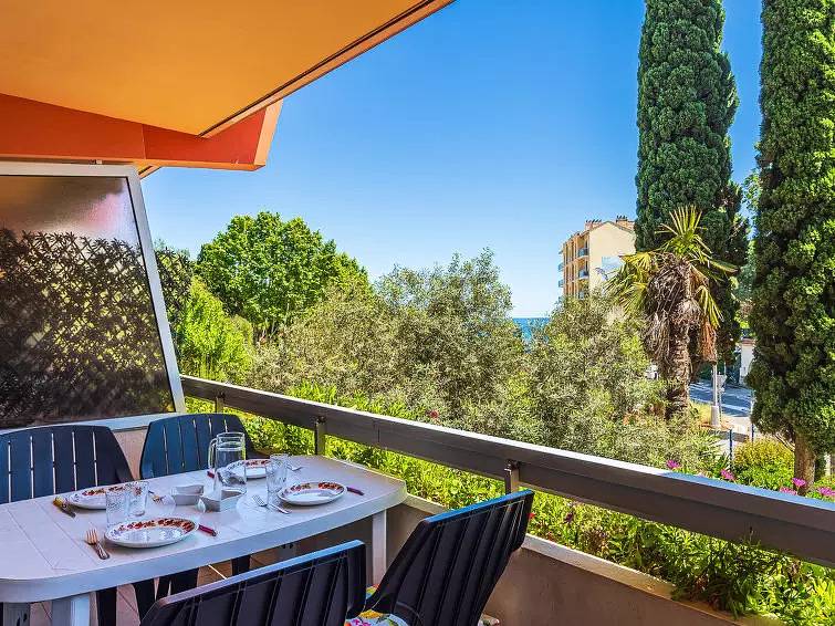 Appartement entier, 1 Pièce 4 Personnes in Le Lavandou, Parc national de Port-Cros