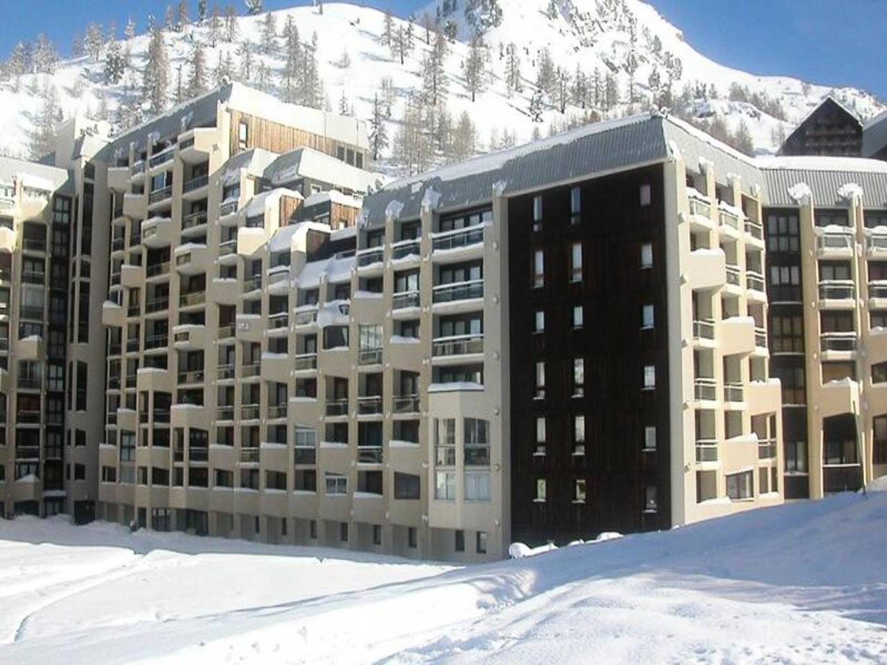 Apartamento entero, Residencia Pignals C un estudio C in Isola 2000, Isola