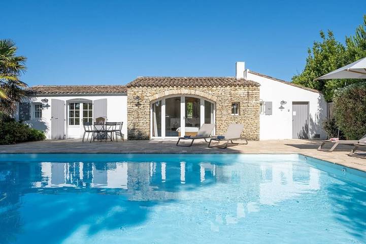 Location de vacances pour 19 personnes dans Plage de Trousse-Chemise
