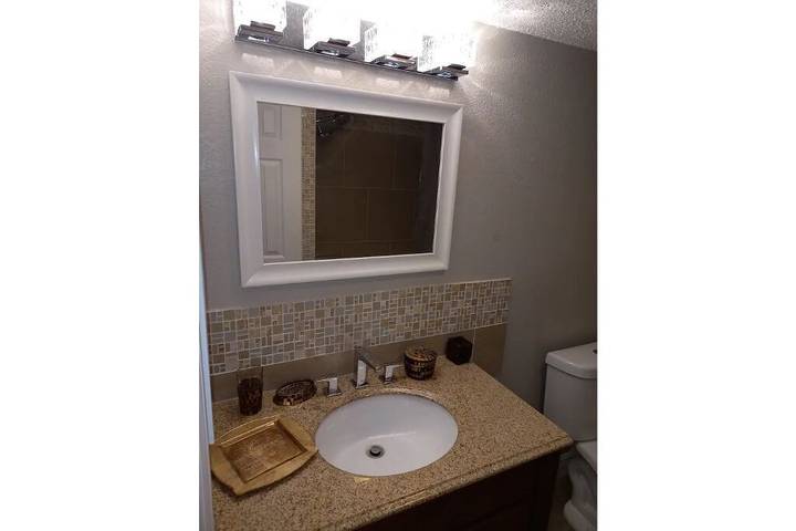 Vacation rental for 6 people, with terrace and pool in Largo