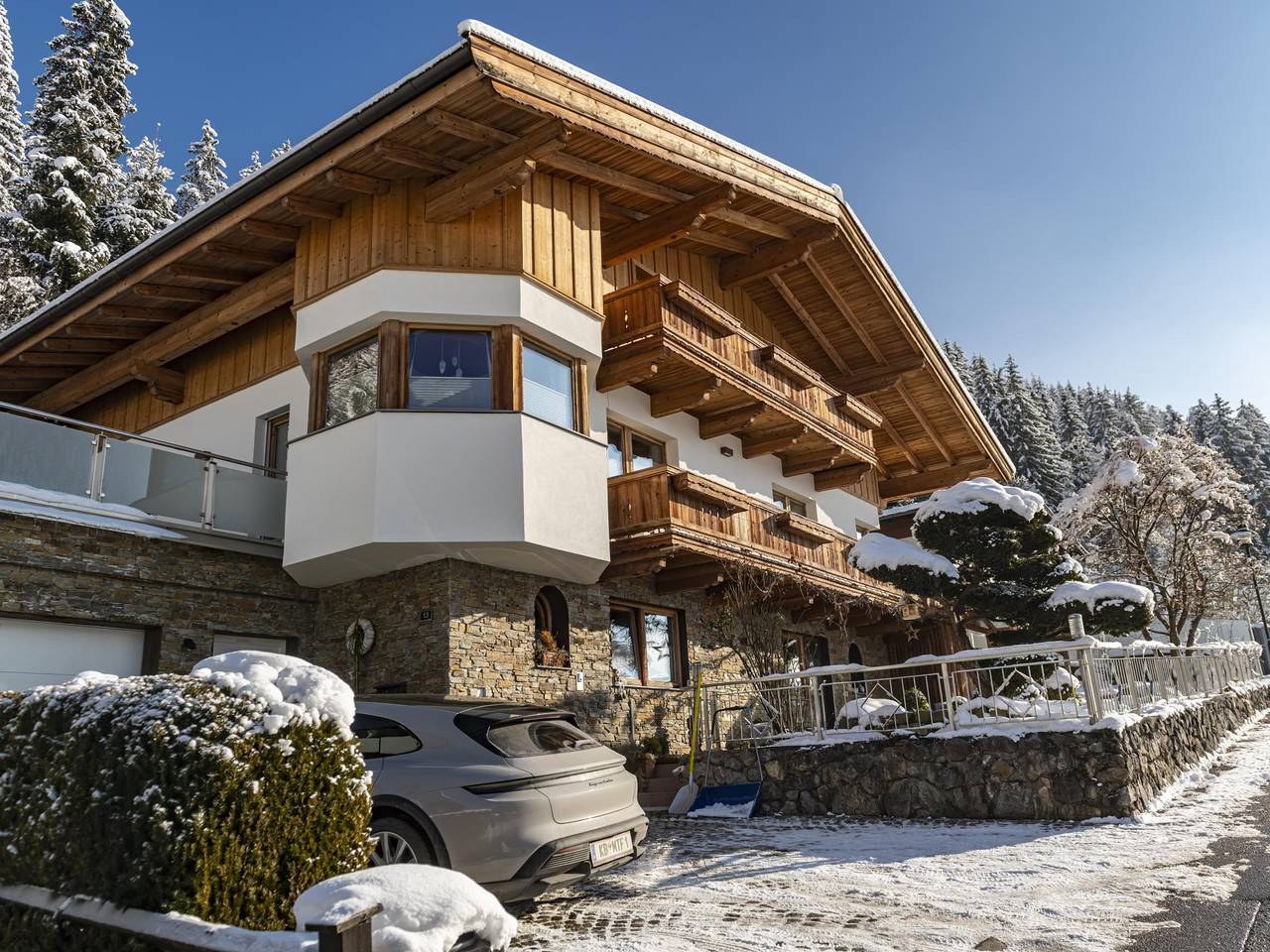 Ganze Wohnung, Großes Apartment mit Sauna, 200m zum Skibus in Itter, Brixental