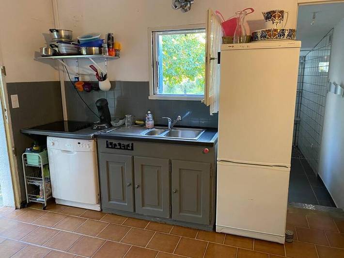 Location de vacances pour 2 personnes, avec terrasse et jardin ainsi que vue et piscine à Saint-Bauzille-de-Putois - 3