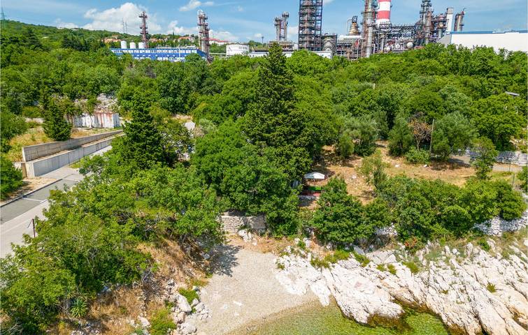 Apartamento con vistas al mar, terraza y aparcamiento, a 100 m de la costa in Kostrena, Condado de Primorje-Gorski Kotar