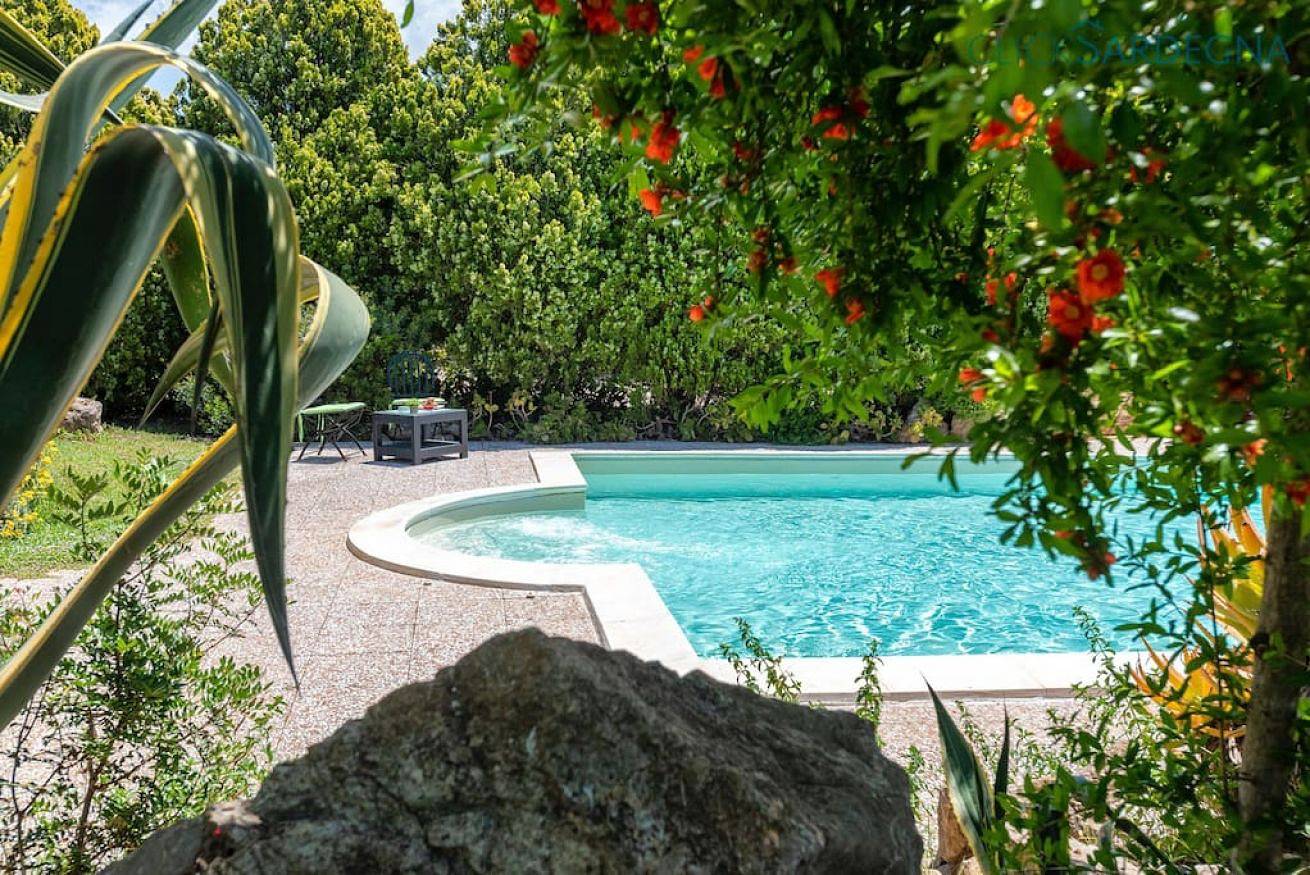Villa Soraya  a ridosso della spiaggia con Ac e Wifi in Alghero, Provincia di Sassari