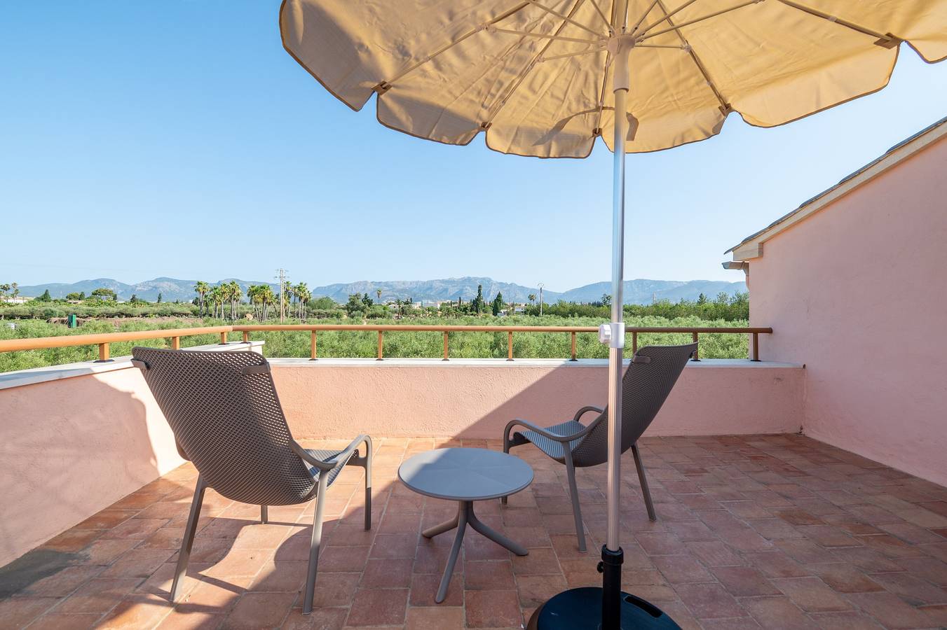 Rural House 'Son Guillem' with Mountain Views, Wi-Fi and Air Conditioning in Marratxí, West Majorca