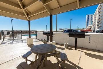 Vacation Apartment for 8 Guests in Gulf Shores, Alabama Gulf Coast, Picture 3