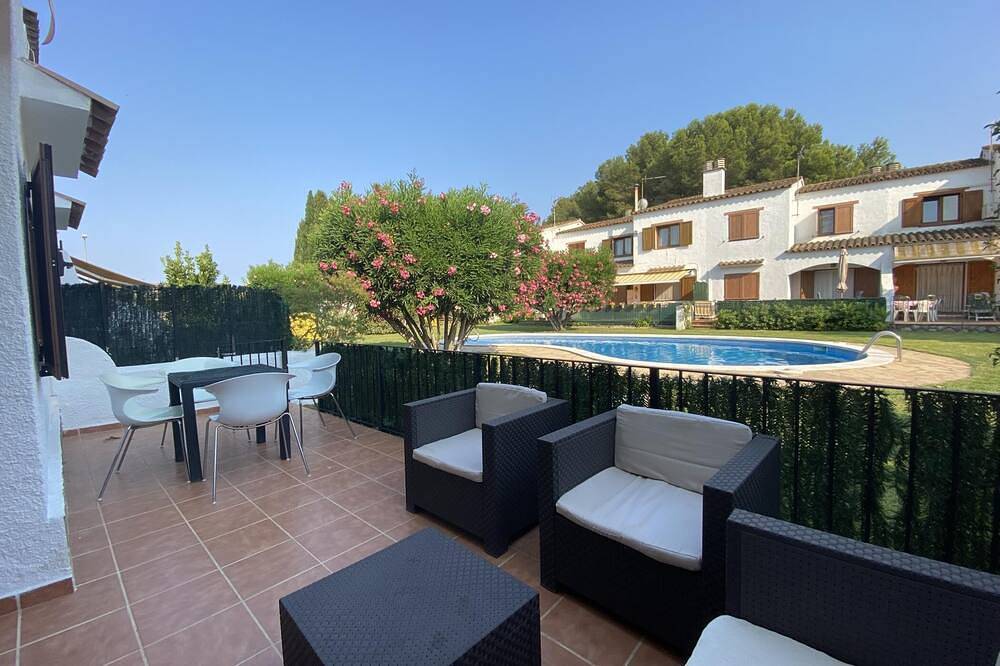 Maison Avec Piscine Partage in L'Escala, Haut-Ampurdan