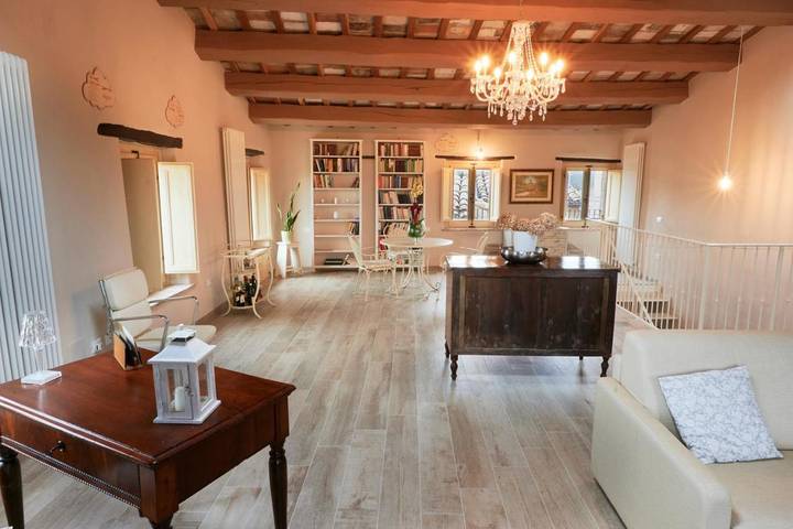 Ferienwohnung für 5 Personen, mit Pool und Ausblick