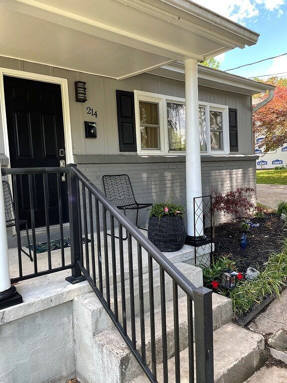 ~Hunt’s Haven in Downtown Brevard~ in Brevard, Transylvania County