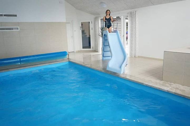 Ferienhaus für 20 Personen, mit Garten und Sauna