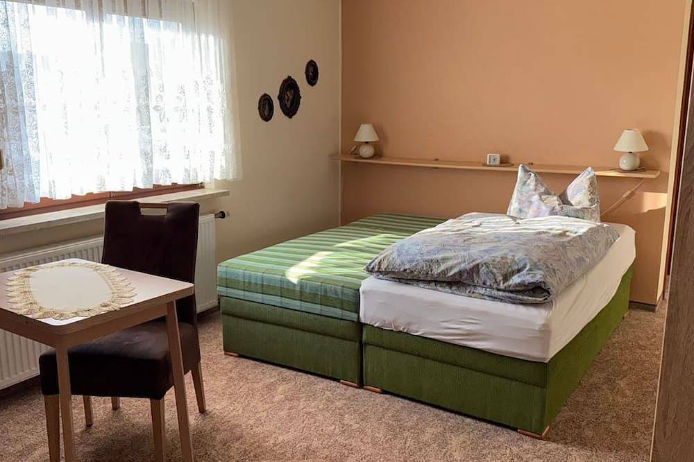 Ganze Wohnung, Doppelzimmer 2 - Zimmervermietung Handschack in Cottbus, Lausitz