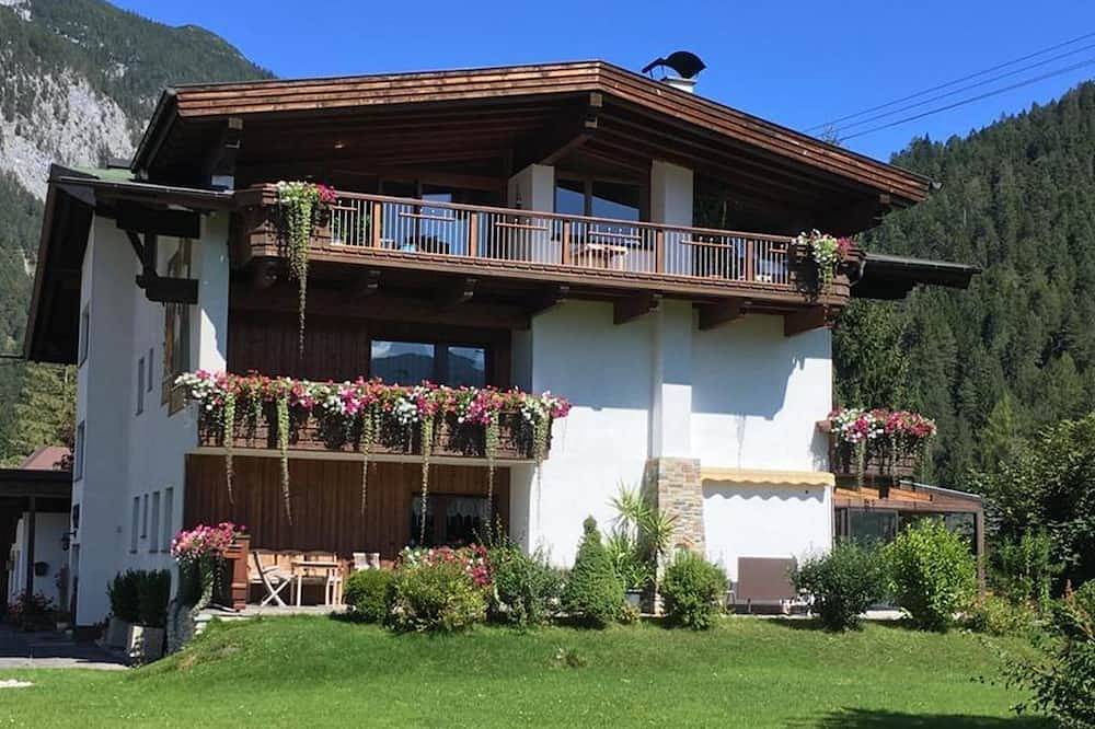 Ganze Wohnung, Studio\"Gondel\" (kleine Wohnung, keine Hunde) - Haus Renate in Leutasch, Arnspitzgruppe