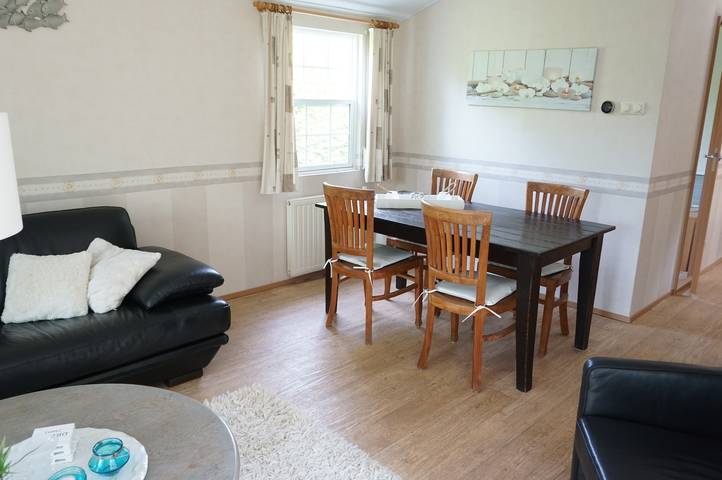 Ferienhaus für 5 Personen, mit Terrasse und Balkon/Terrasse in Groede - 3