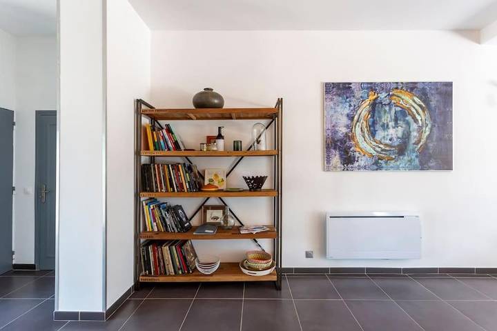 Villa pour 8 personnes, avec vue ainsi que jardin et piscine à La Grande-Motte - 2