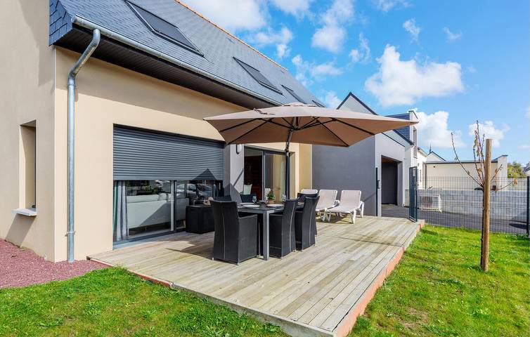 Maison de vacances pour 10 personnes, avec terrasse et jardin à Saint-Méloir-des-Ondes