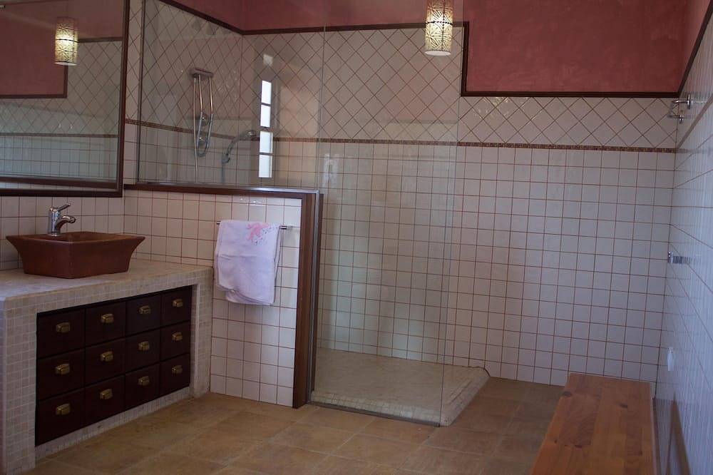 Quiet Rural House Ten Minutes From The Beach in Tetir, Puerto del Rosario
