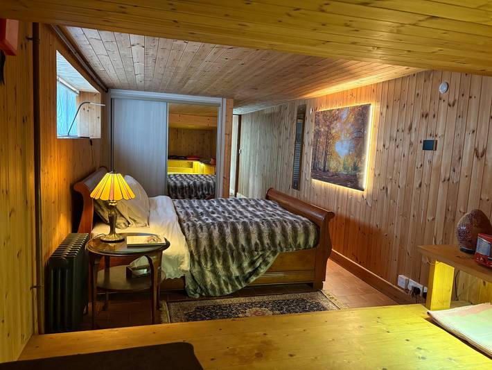 Log cabin for 2 people, with Garden in County Mayo