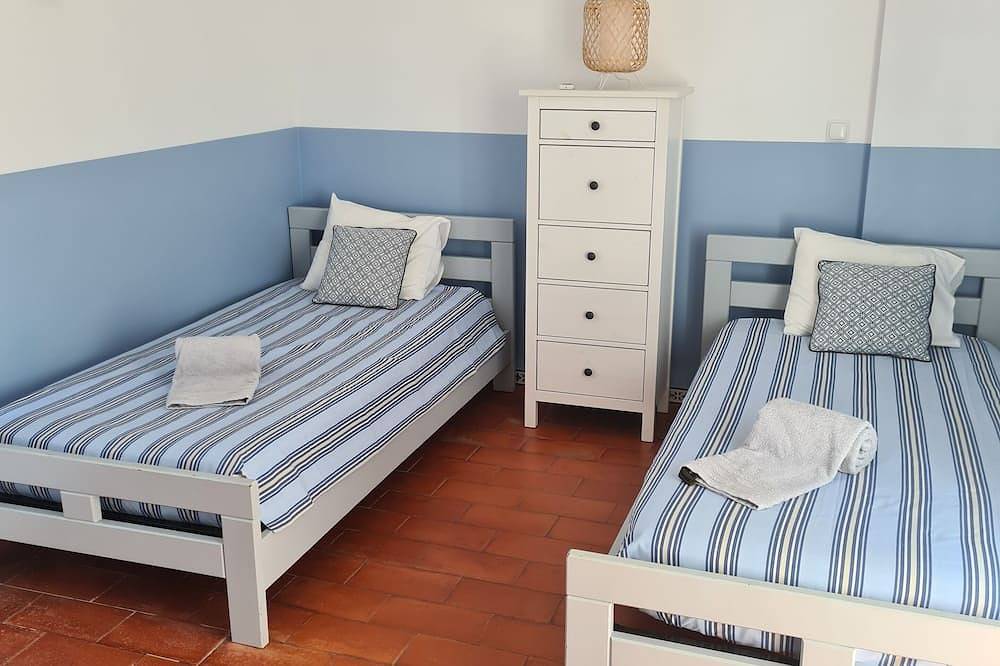 Charming air-conditioned house in residence with swimming pool, near beach wifi fiber in Cabanas de Tavira, Praia das Cabanas