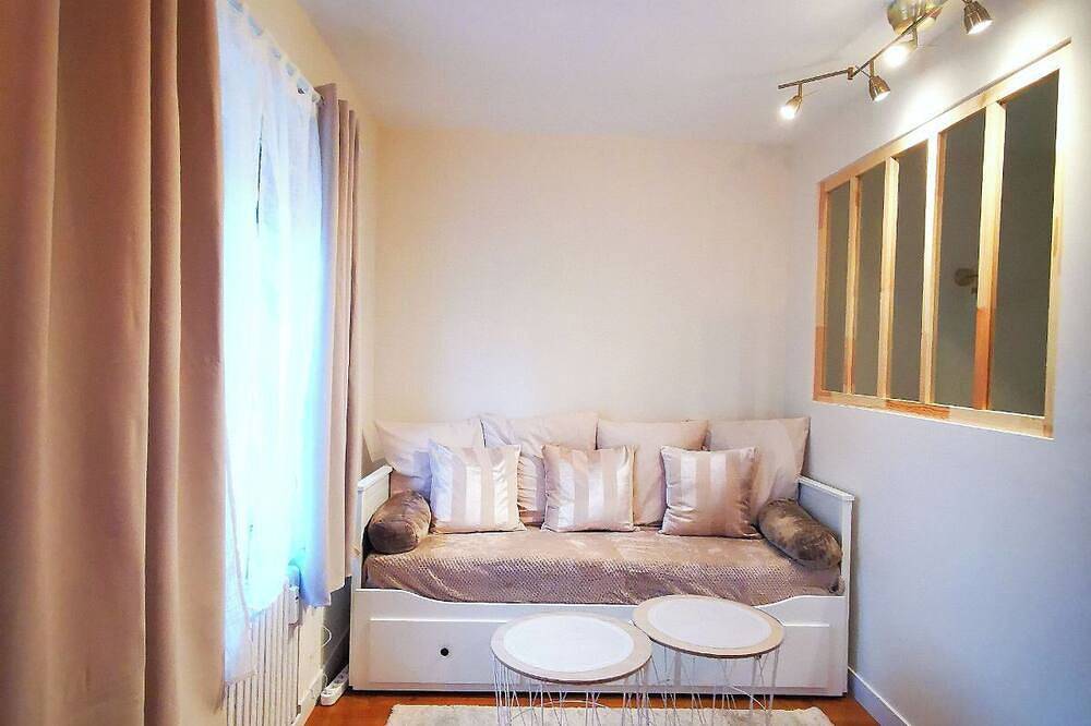 Appartement entier, Résidence Le Château. Appartement tout confort au pied du château de Montbéliard in Montbéliard, Doubs