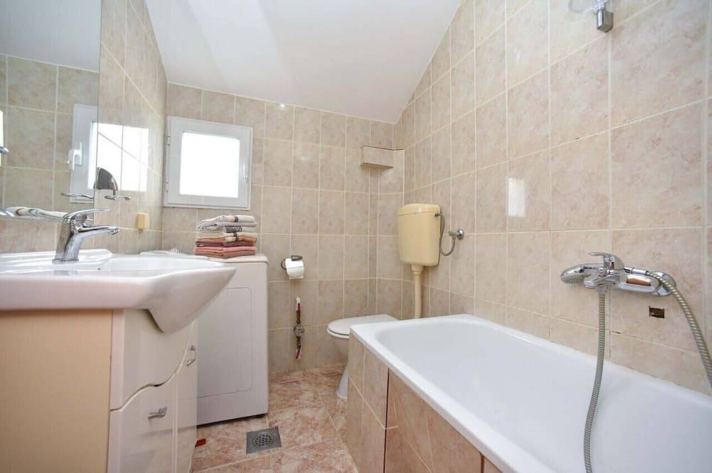 Entire apartment, Beach Paradise - Budva center in Budva, Opština Budva