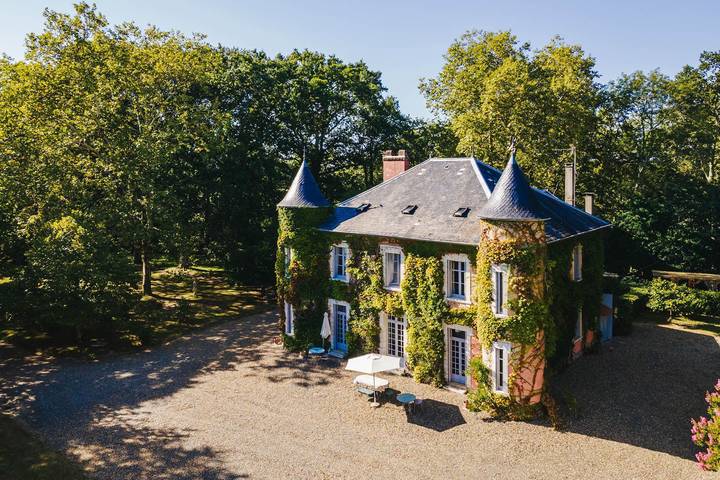 Château pour 16 personnes, avec Jardin et Piscine dans les Landes