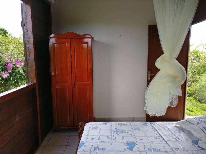 Gîte pour 4 personnes, avec jardin et vue dans Saint-Louis (Marie-Galante) - 2