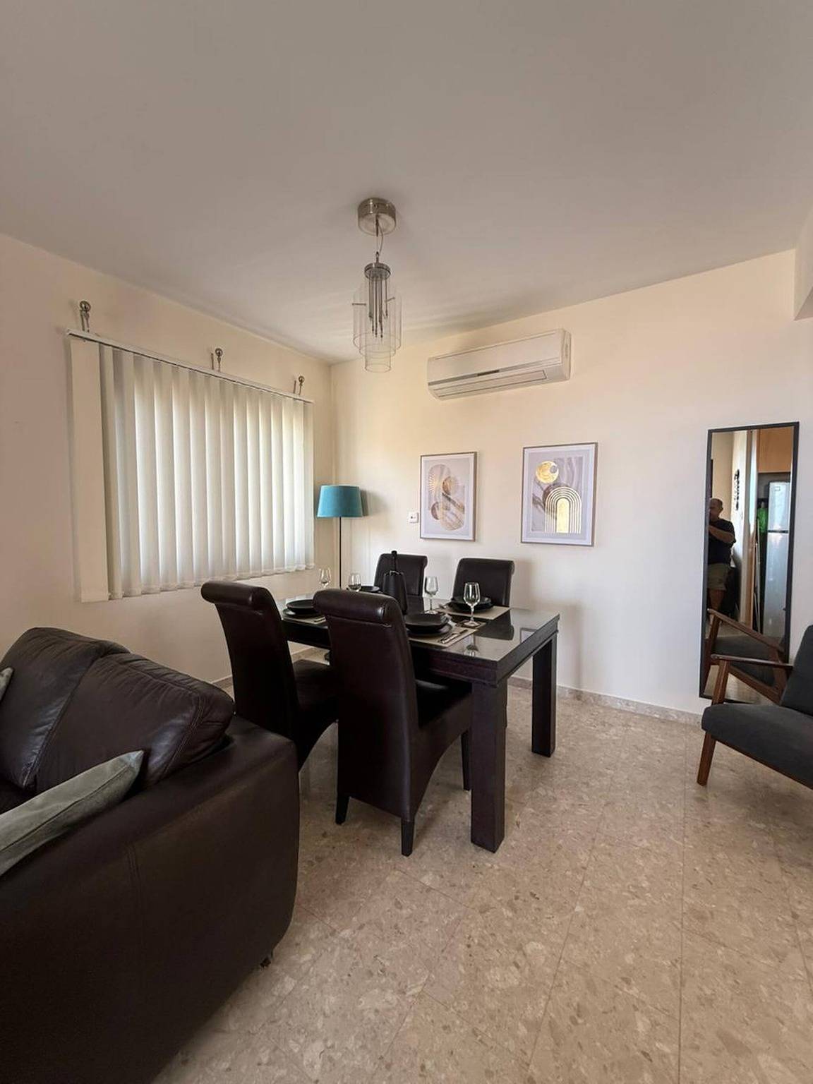 Ganze Wohnung, 2 Zimmer mit Blick auf den Sonnenuntergang - Ihr perfekter Küstenurlaub in Πισσούρι, Südzypern