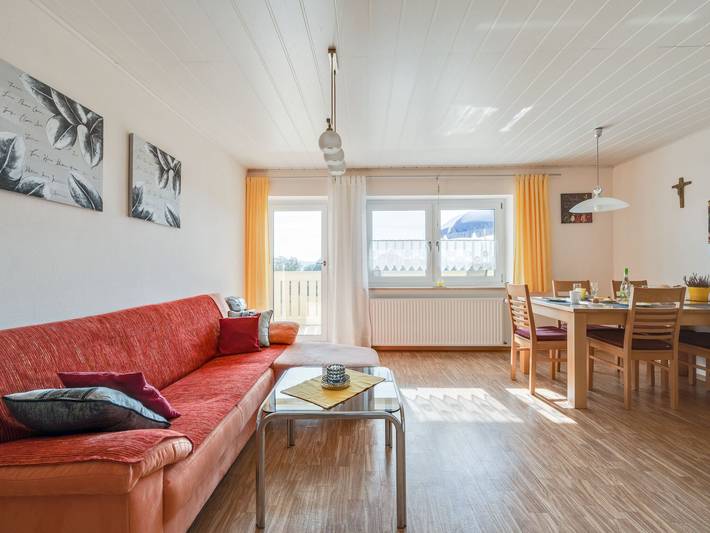 Ganze Wohnung, Liebevoll eingerichtete Ferienwohnung in Viechtach in Viechtach, Ostbayern