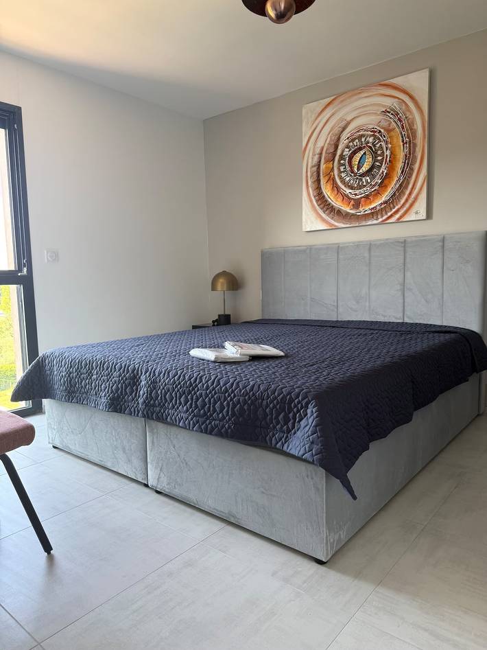 Apartamento entero, Apartamento « Vista al mar, balcón, aire acondicionado » con Wi-Fi y vistas panorámicas in Moriani-Plage, Región de Corte