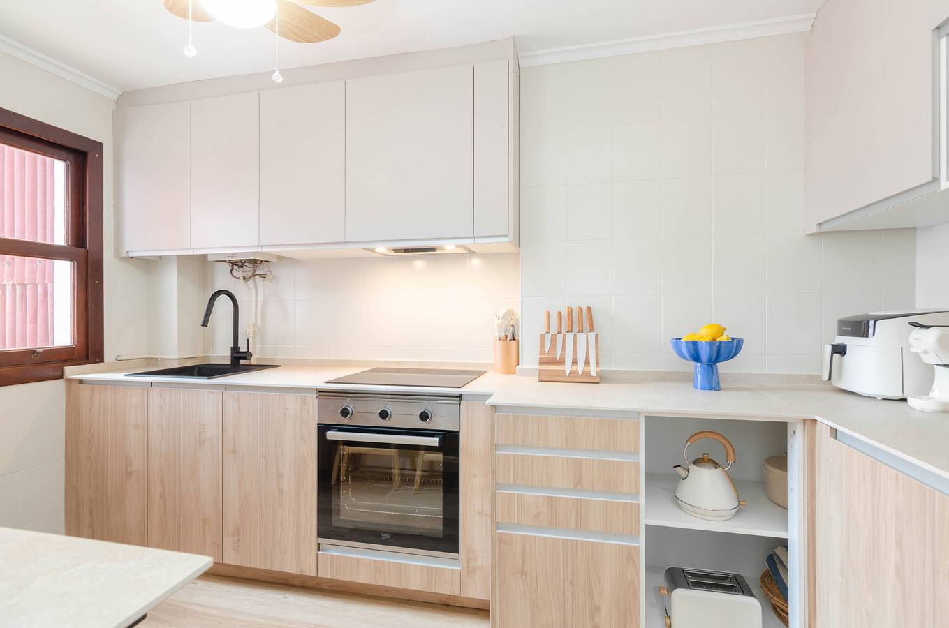 Apartamento entero, Apartamento 'Bilua' con Wi-Fi y Aire Acondicionado in Luanco, Gozón