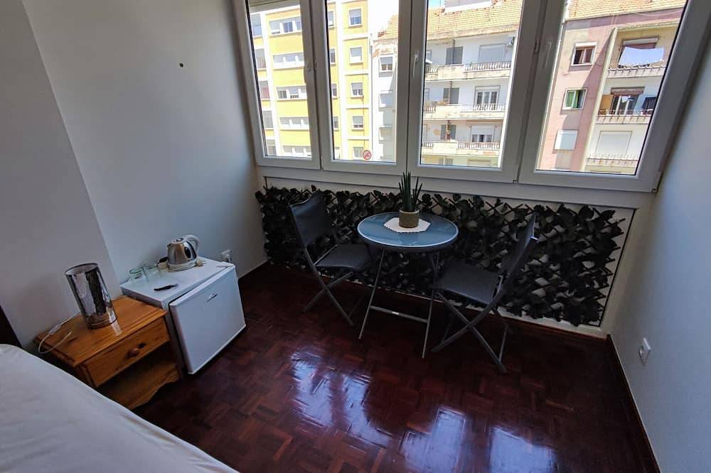 Lisbon, 3 bedroom apartment Penha de França in Lisbon, Costa de Lisboa