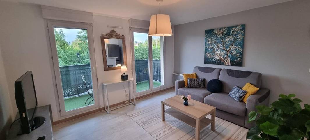 Gîte pour 4 personnes, avec balcon à Louvres - 2