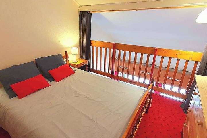 Gîte pour 4 personnes, avec piscine et balcon dans Guzet-Neige - 2