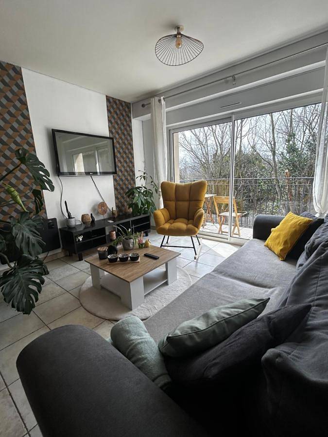 Appartement de vacances pour 6 personnes, avec jardin et jacuzzi, animaux acceptés