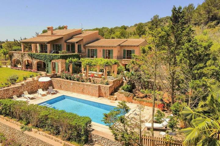 Ferienhaus für 8 Personen, mit Garten in S'Alqueria Blanca