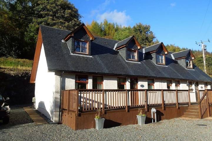 Log cabin for 2 people, with terrace in Loch Lomond