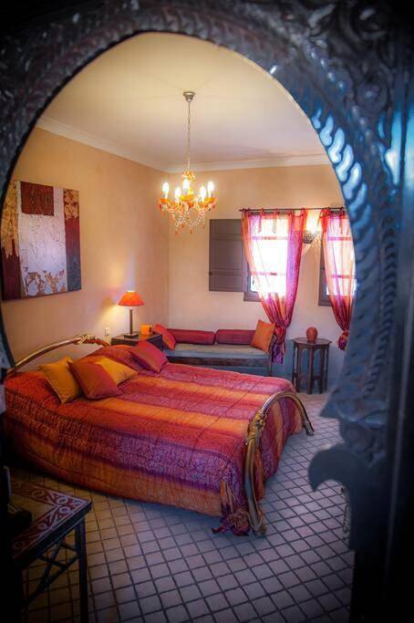 Riad pour 2 personnes, avec jacuzzi et terrasse