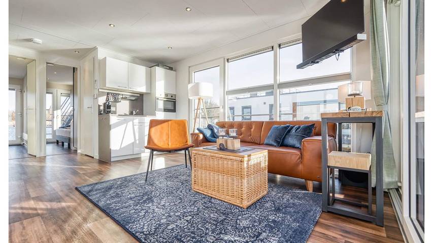 Boot für 4 Personen, mit Terrasse in Ribnitz-Damgarten - 3