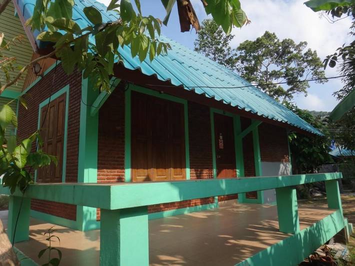 Maison d’hôte pour 2 personnes, avec terrasse et jardin ainsi que piscine et vue dans Koh Tao