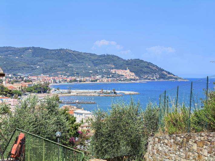 Ferienhaus für 6 Personen, mit Balkon und Garten in Diano Marina Gemeinde